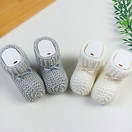 Fiyonklu Örme Çorap / 0-3 Ay Tek Beden